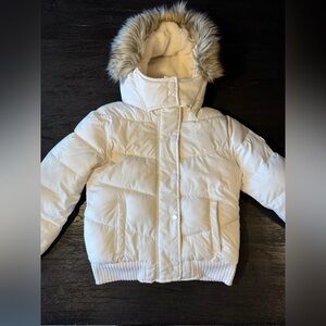 A&F Girls Ultra Puffer Jacket with Faux Fur Hood